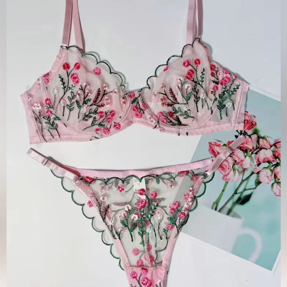 New Pink Floral Embroidered Underwire Bra Panty Set